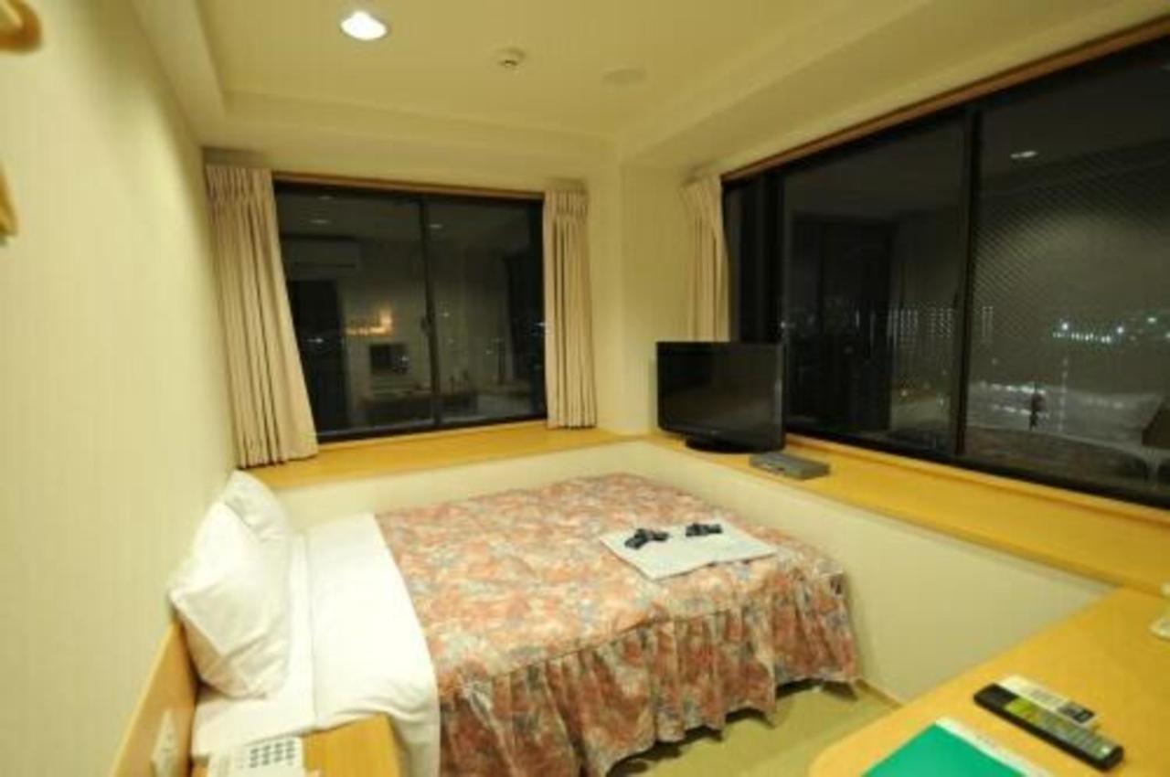 Hiroshima Ekimae Universal Hotel ภายนอก รูปภาพ